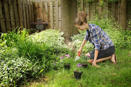 Local garden landscaping work including paving and turfing in Erith
